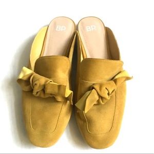 Nordstrom BP suede mustard yellow bow mules